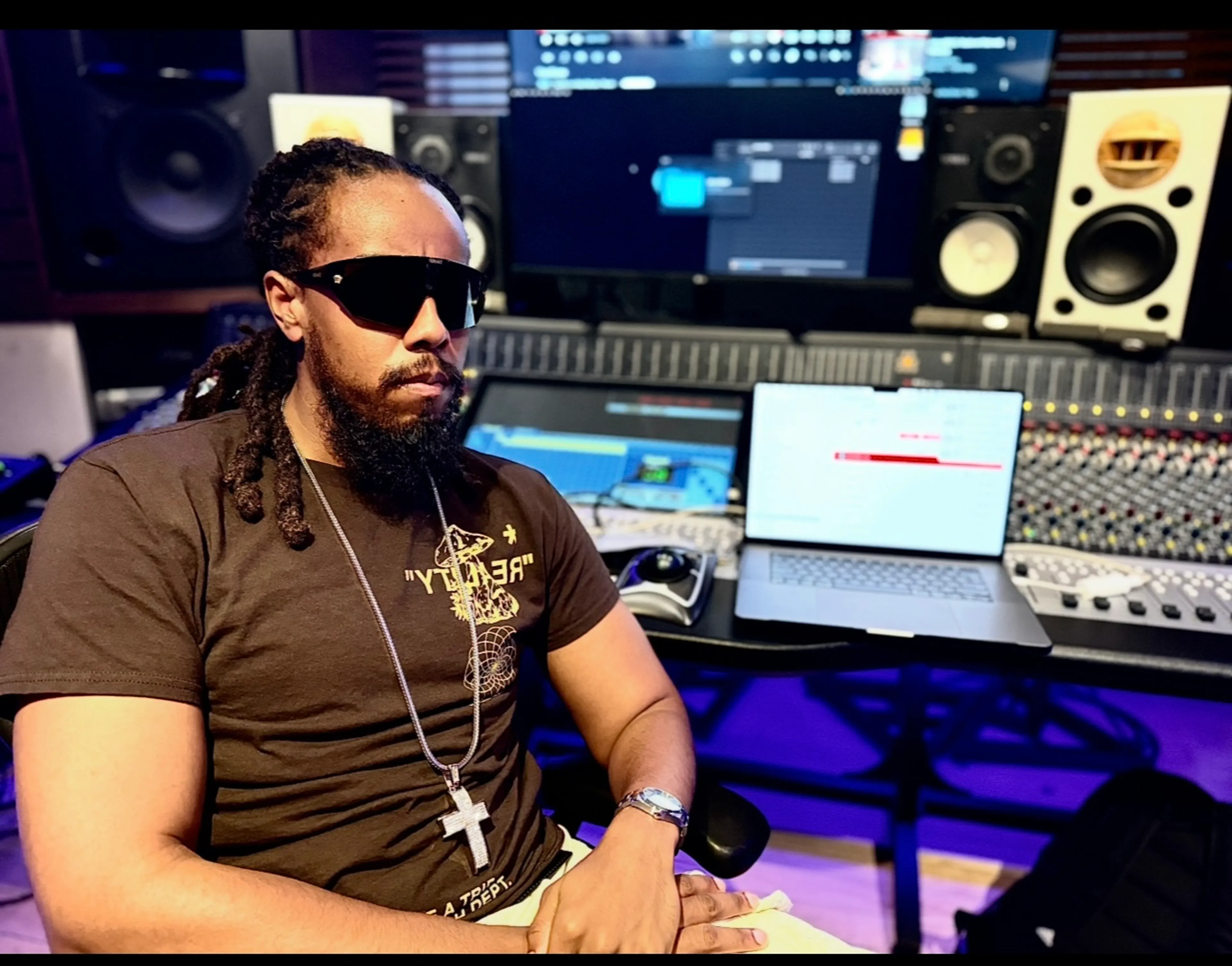 J.Dollaz